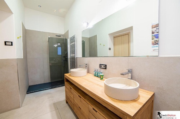 ToledoStation B&B image 25